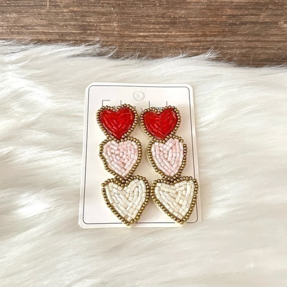 LUSH | ❤️ Beaded Heart Earrings